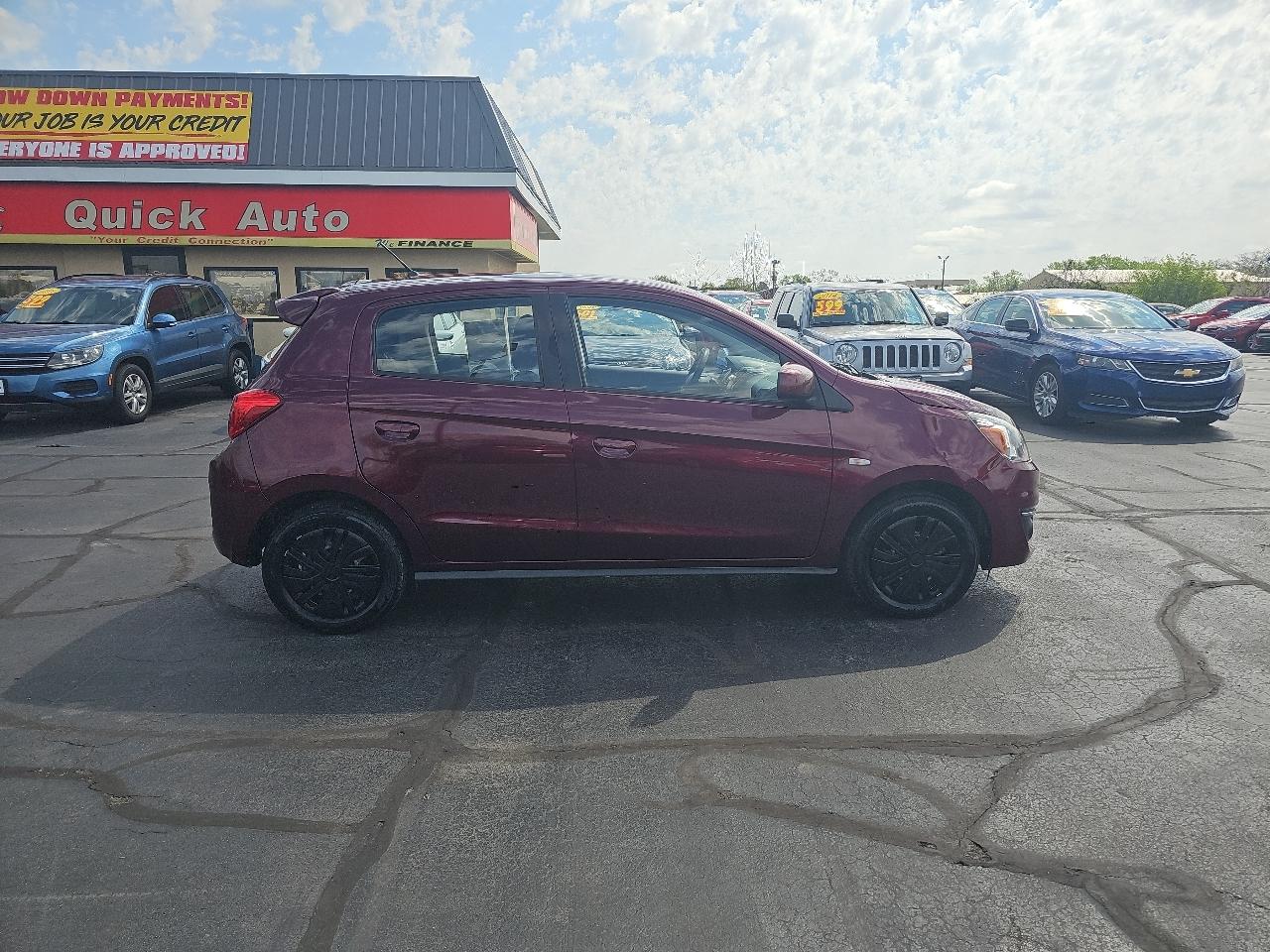 Mitsubishi Mirage ES CVT 2020