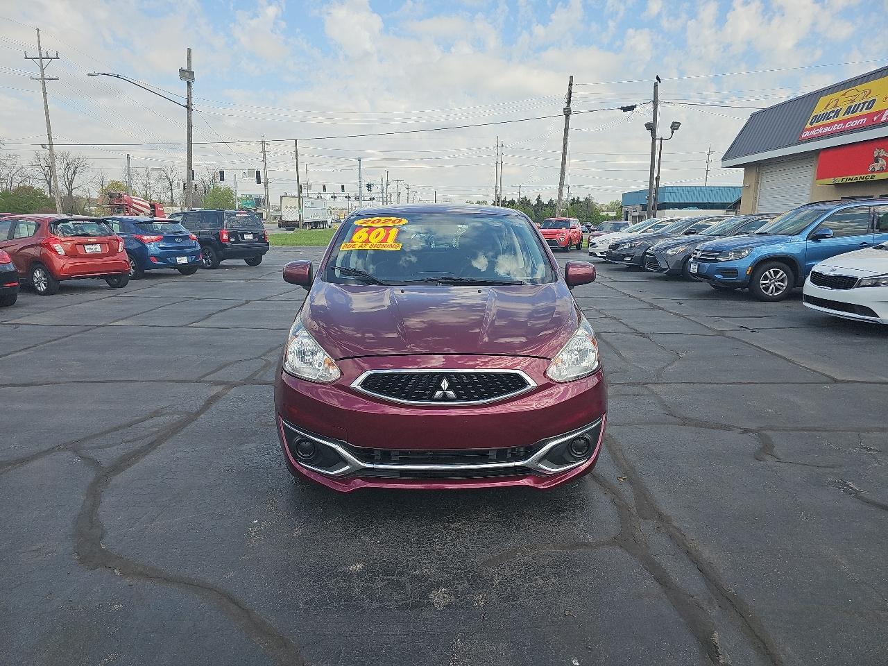 Mitsubishi Mirage ES CVT 2020