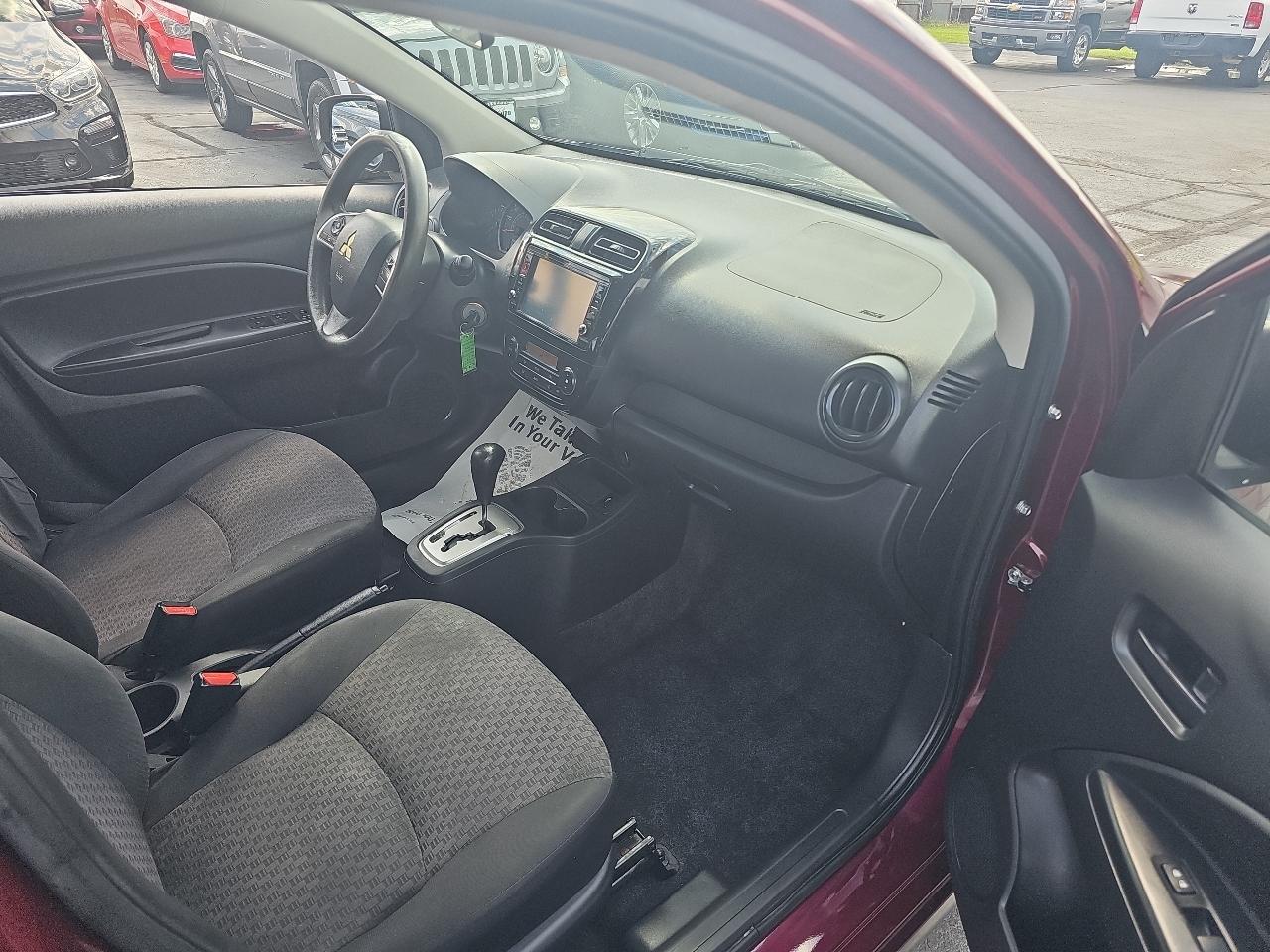 Mitsubishi Mirage ES CVT 2020