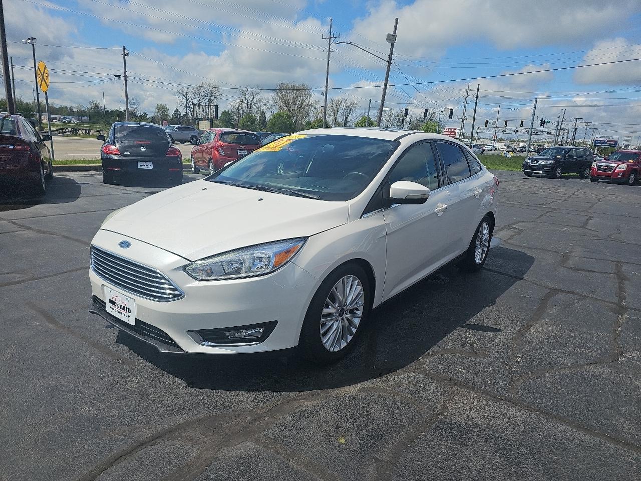 Ford Focus 4dr Sdn Titanium 2015