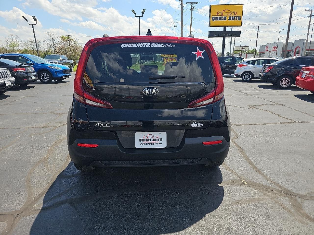 Kia Soul LX IVT 2021