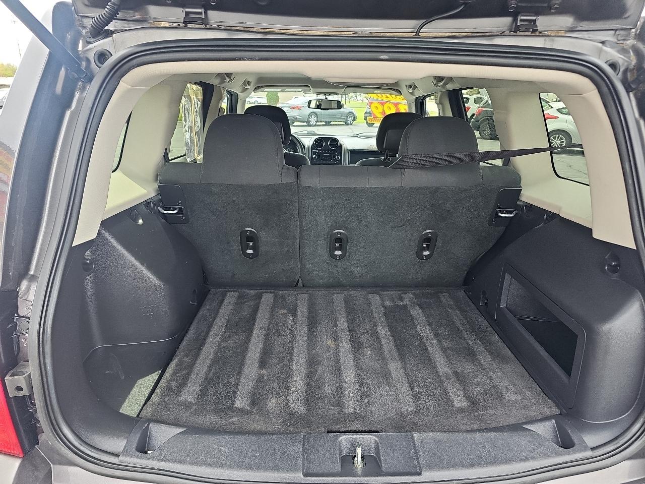 Jeep Patriot 4WD 4dr Sport 2016