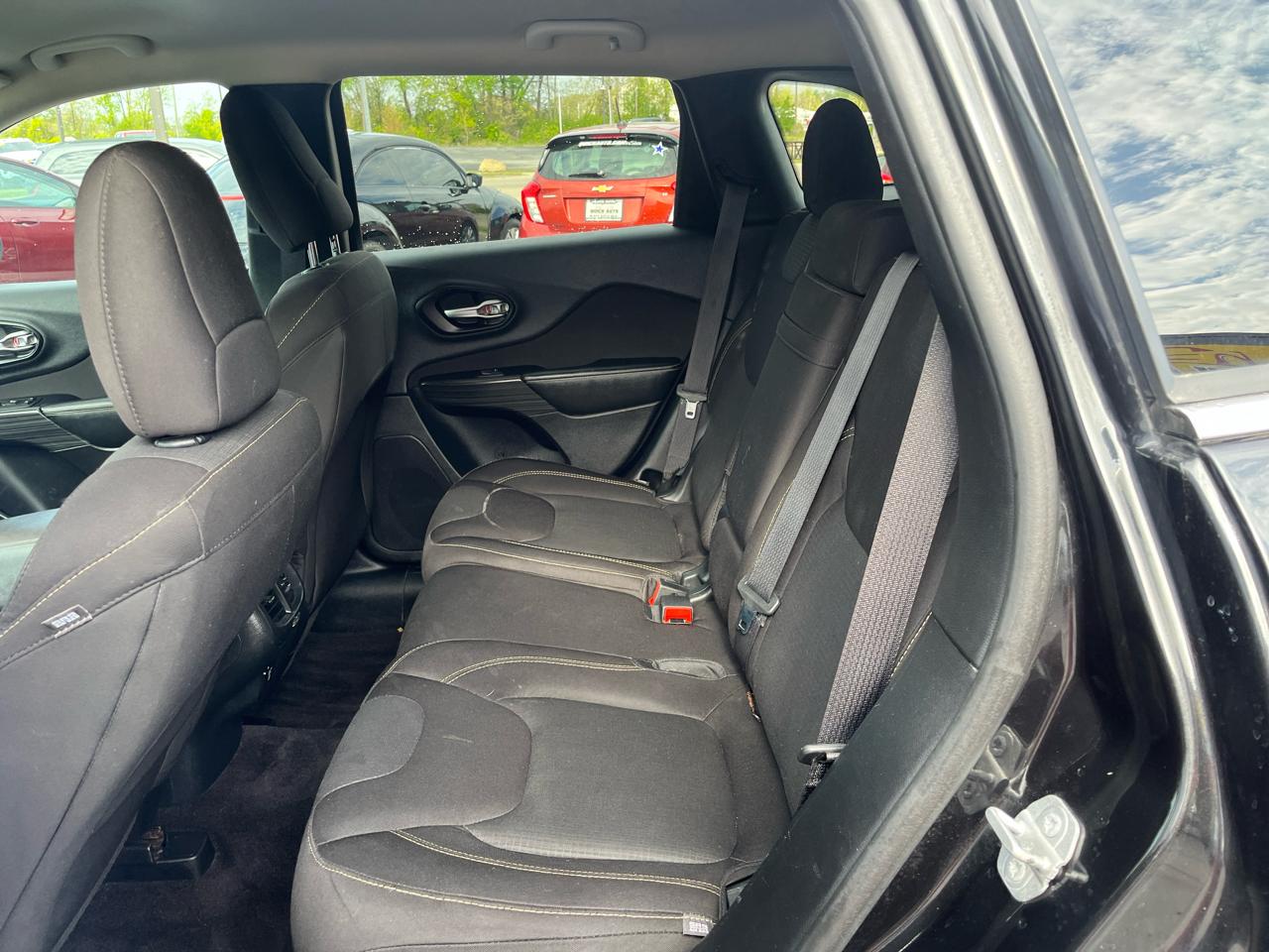Jeep Cherokee 4WD 4dr Latitude 2016