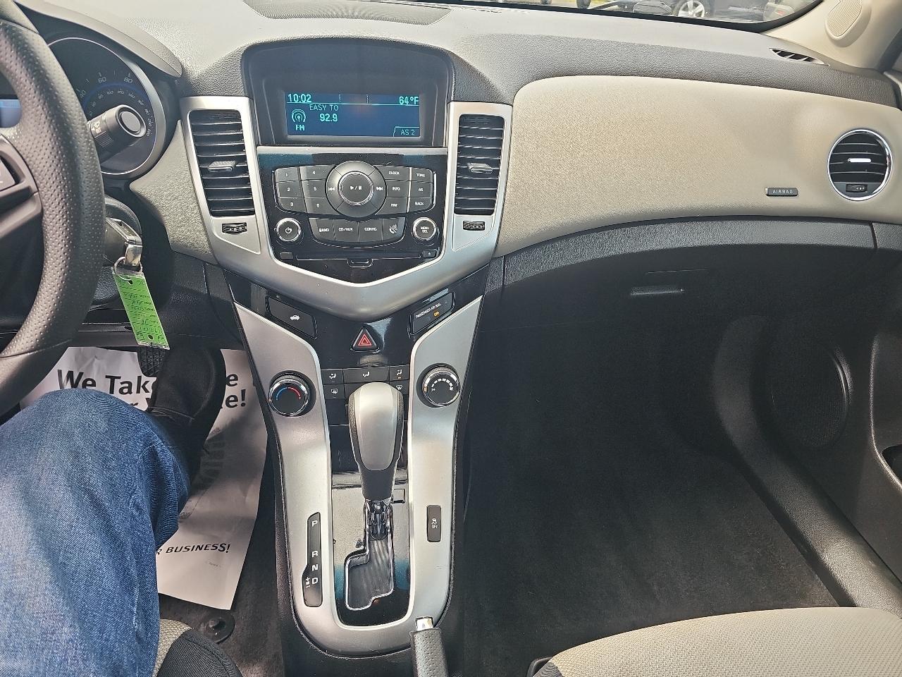 Chevrolet Cruze Limited 4dr Sdn Auto LS 2016