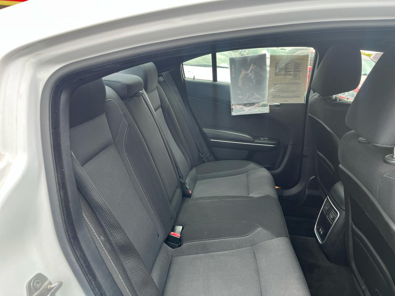Dodge Charger 4dr Sdn SXT RWD 2015
