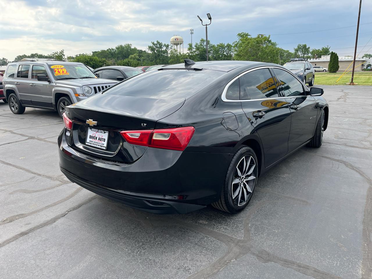 Chevrolet Malibu 4dr Sdn LT w/1LT 2017