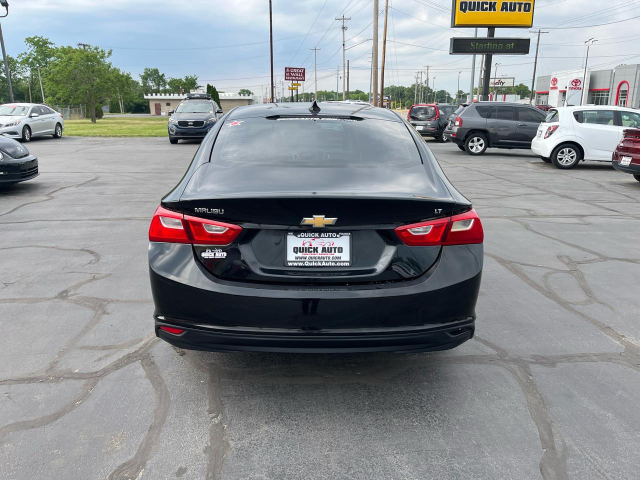 Chevrolet Malibu 4dr Sdn LT w/1LT 2017