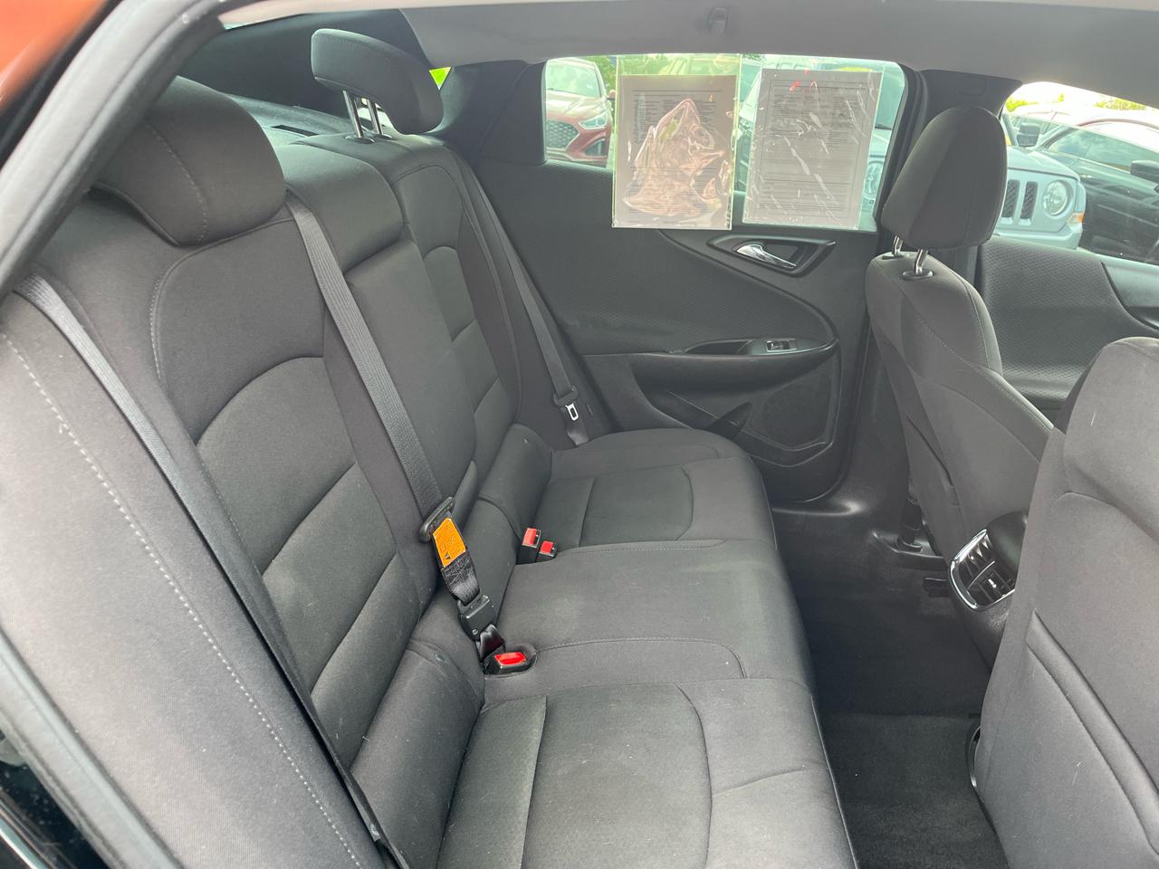 Chevrolet Malibu 4dr Sdn LT w/1LT 2017