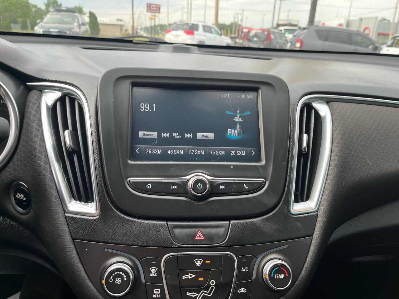 Chevrolet Malibu 4dr Sdn LT w/1LT 2017