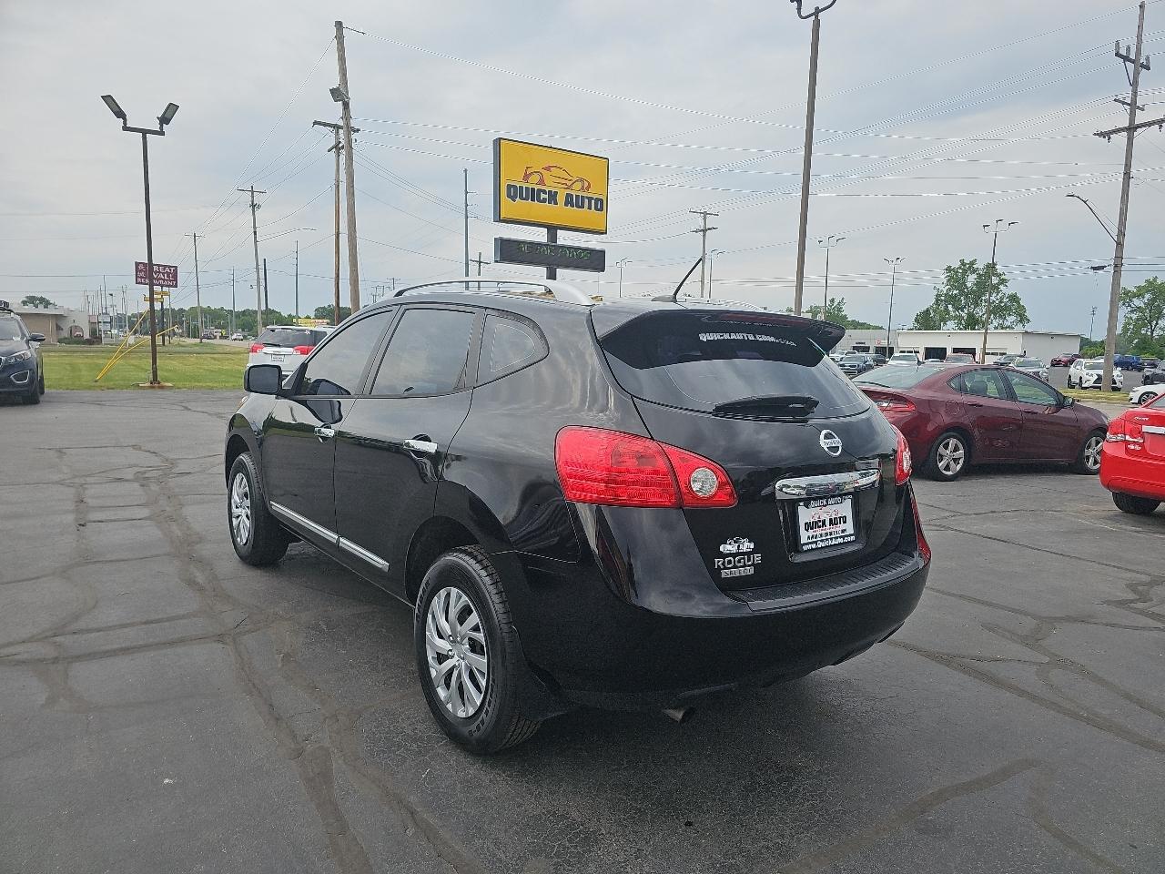 Nissan Rogue Select FWD 4dr S 2014