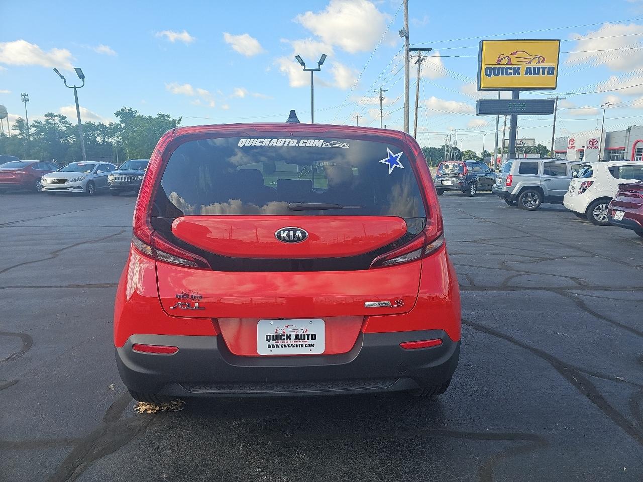 Kia Soul S IVT 2021
