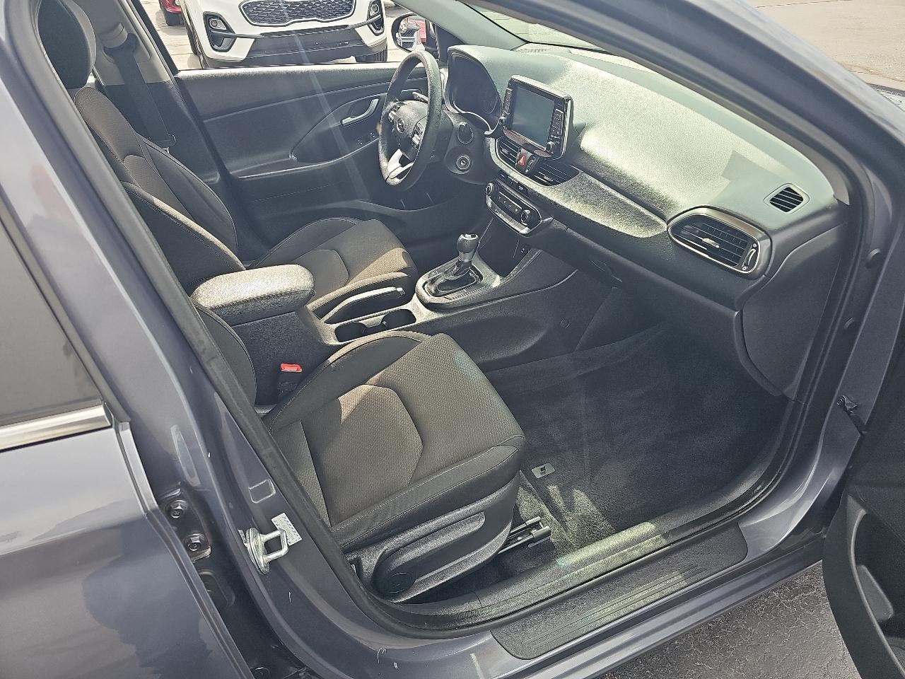 Hyundai Elantra GT Auto 2018
