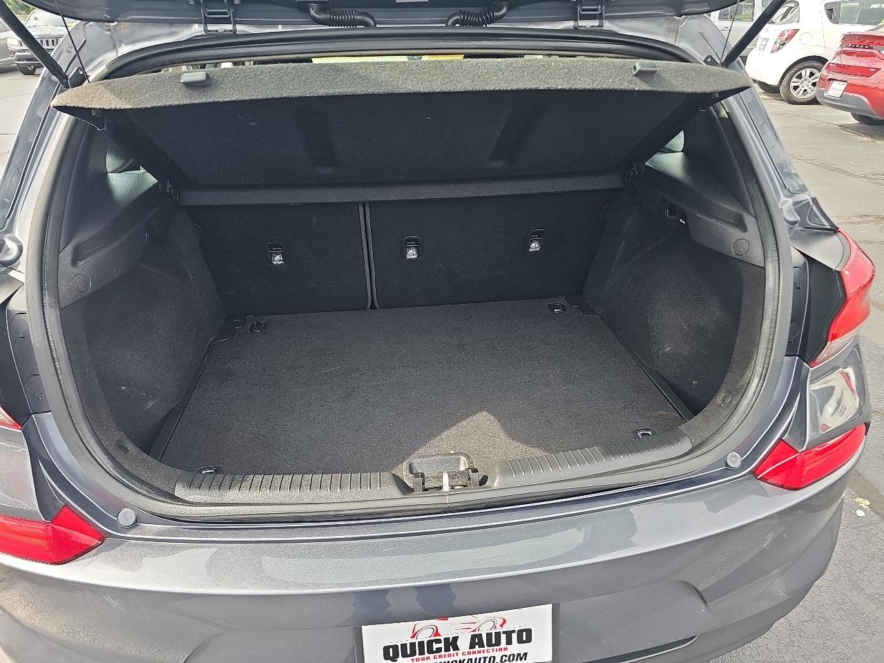 Hyundai Elantra GT Auto 2018
