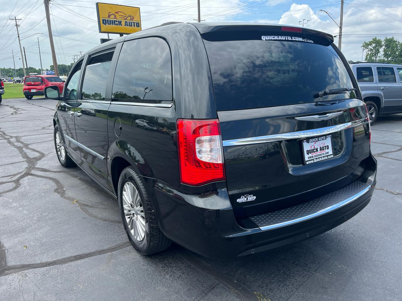 Chrysler Town & Country 4dr Wgn Touring-L 2015
