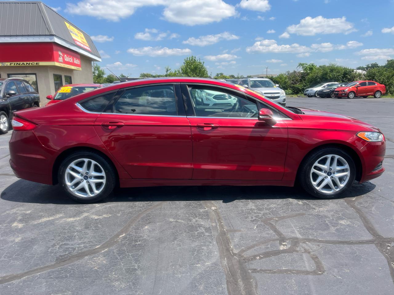 Ford Fusion 4dr Sdn SE FWD 2016