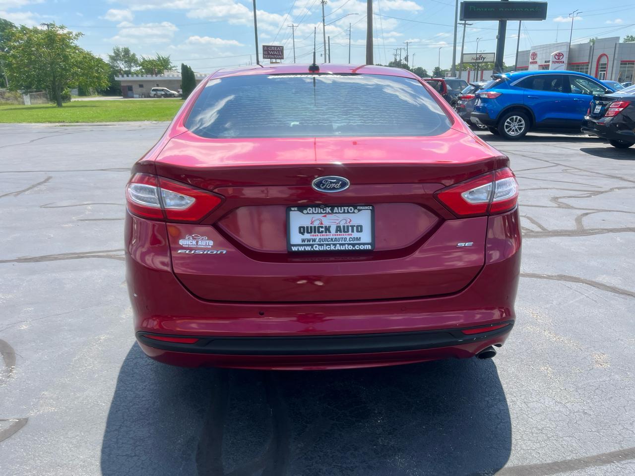 Ford Fusion 4dr Sdn SE FWD 2016