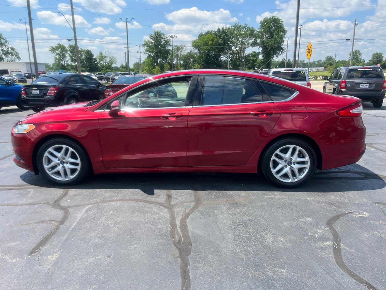 Ford Fusion 4dr Sdn SE FWD 2016