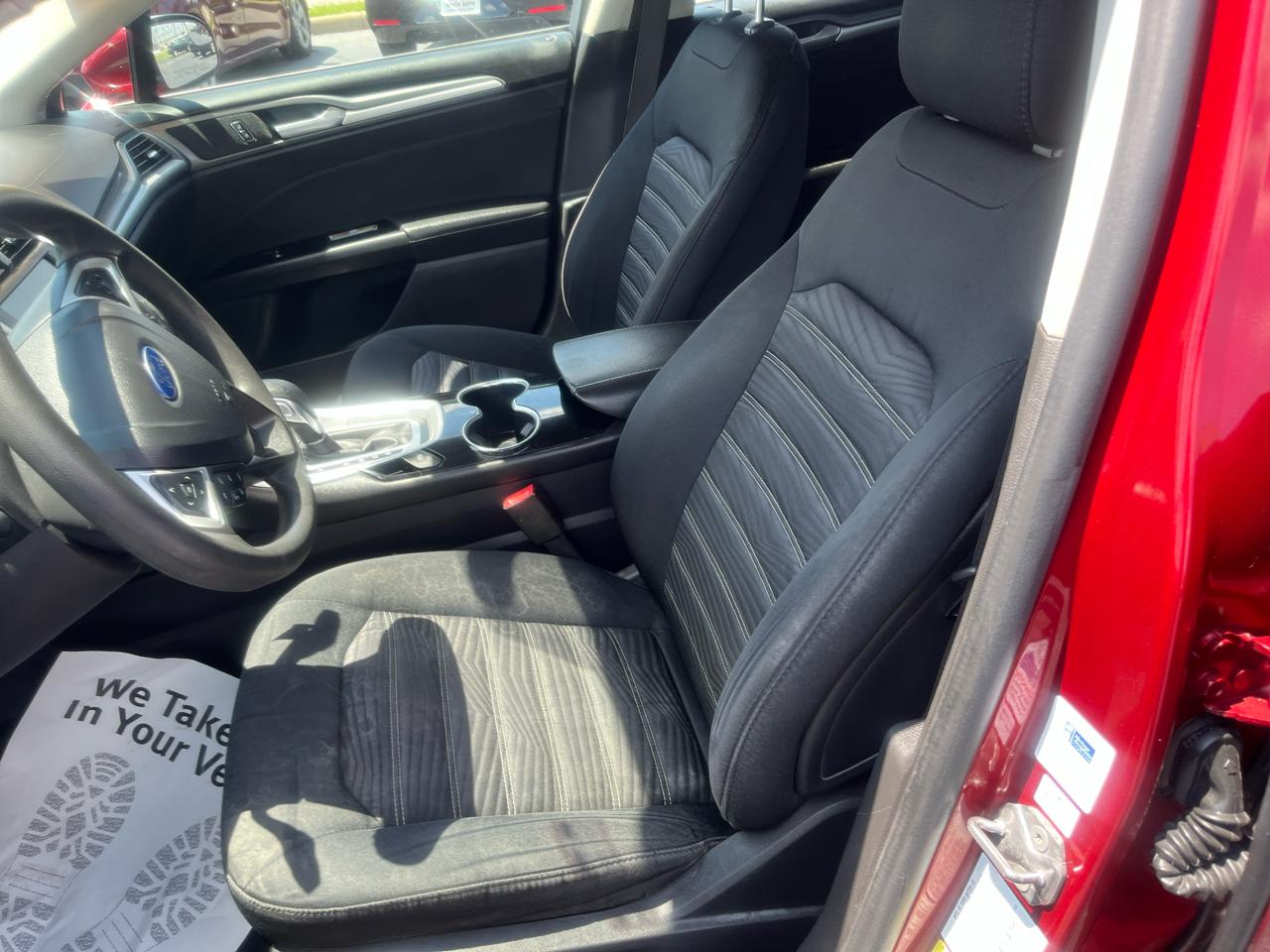 Ford Fusion 4dr Sdn SE FWD 2016