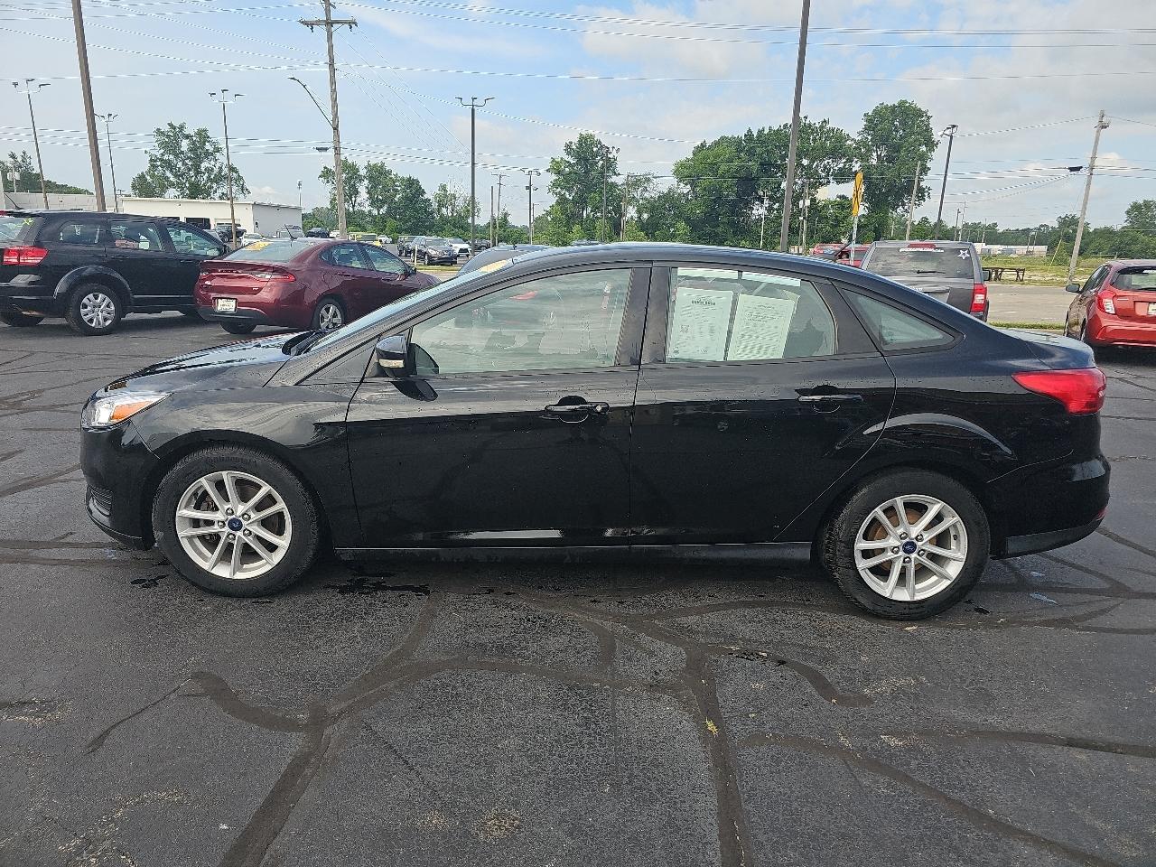 Ford Focus SE Sedan 2017