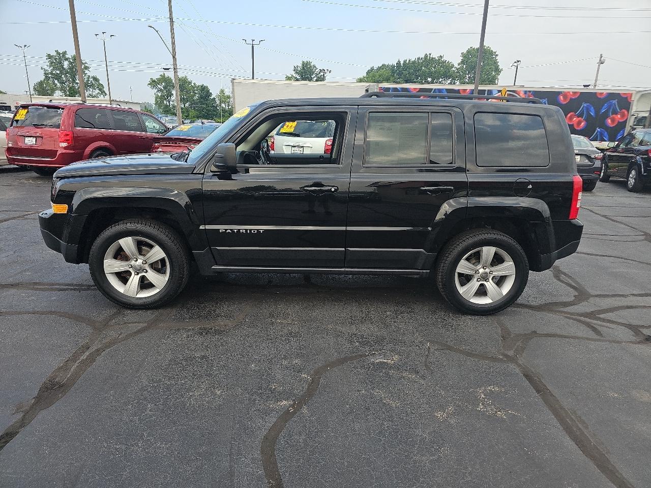 Jeep Patriot 4WD 4dr Latitude 2016