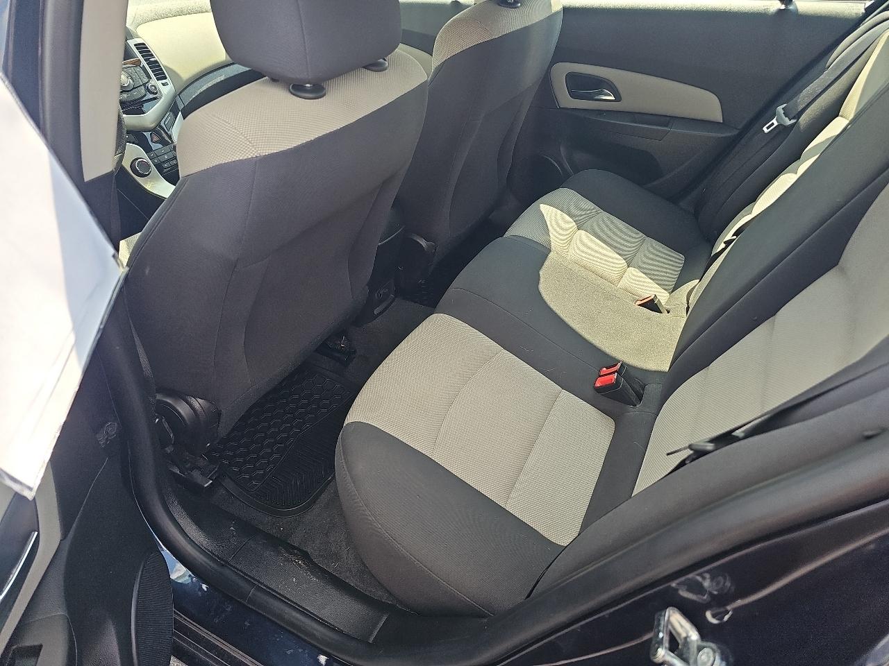 Chevrolet Cruze Limited 4dr Sdn Auto LS 2016