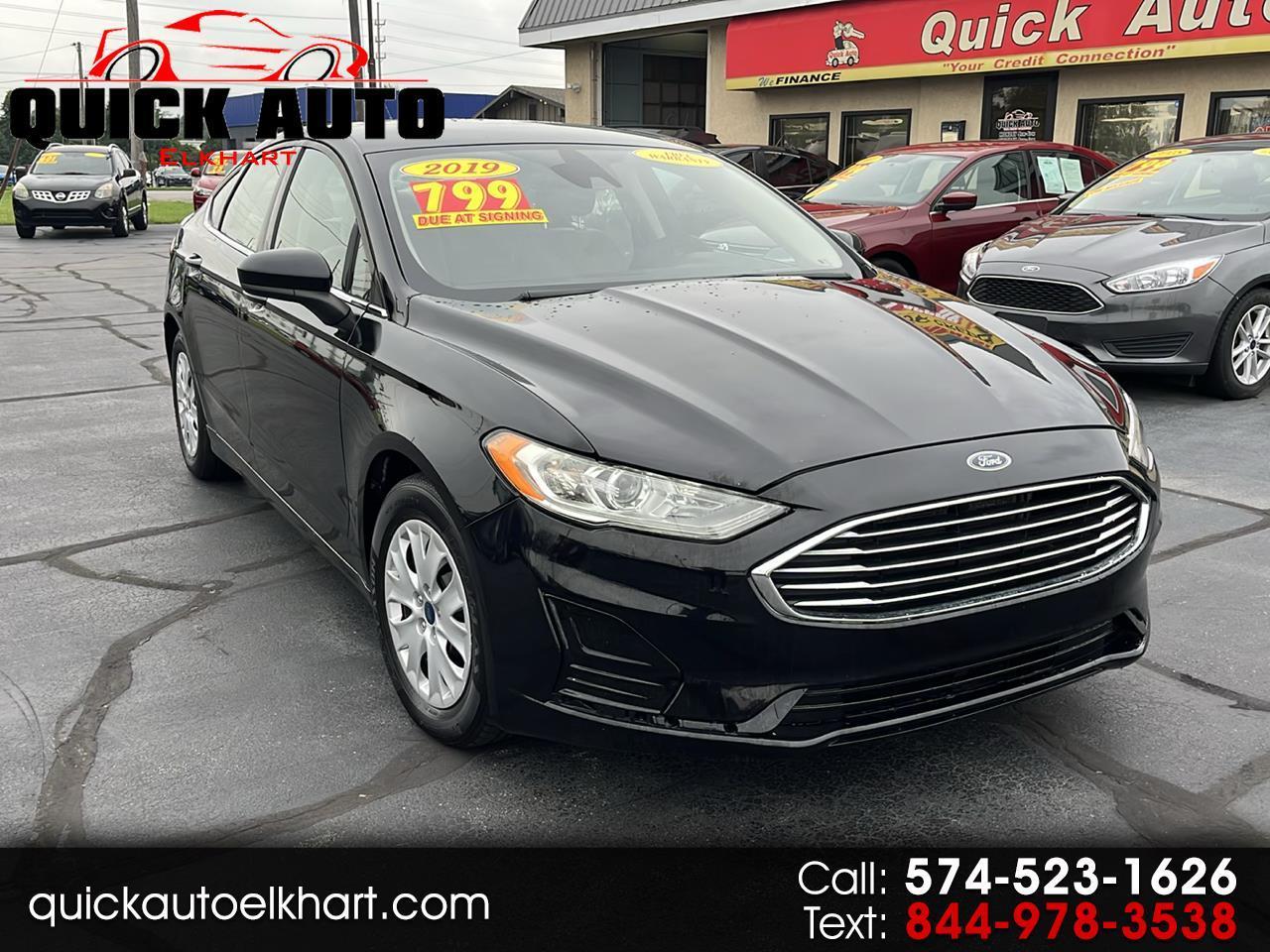 Ford Fusion S FWD 2019