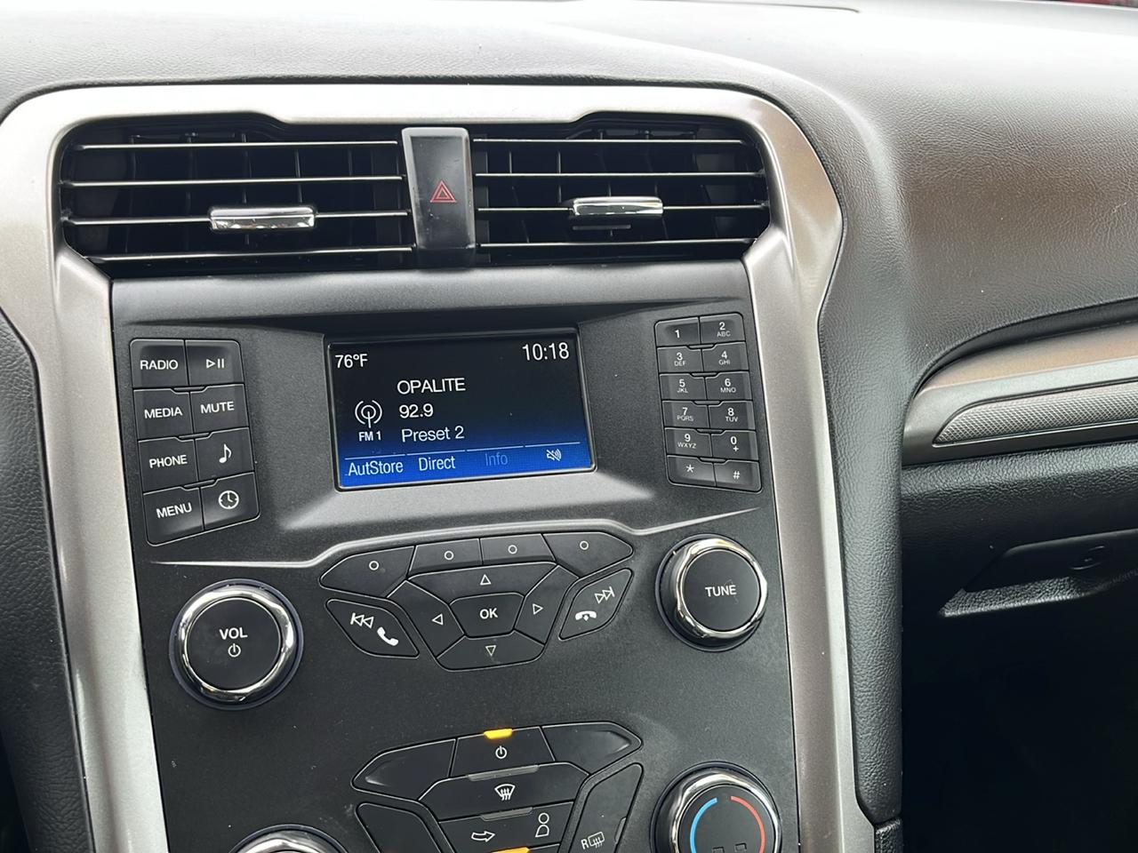 Ford Fusion S FWD 2019