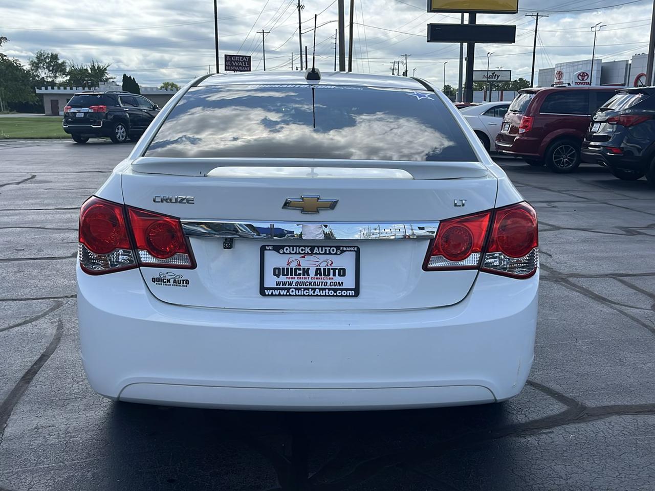 Chevrolet Cruze Limited 4dr Sdn Auto LT w/1LT 2016