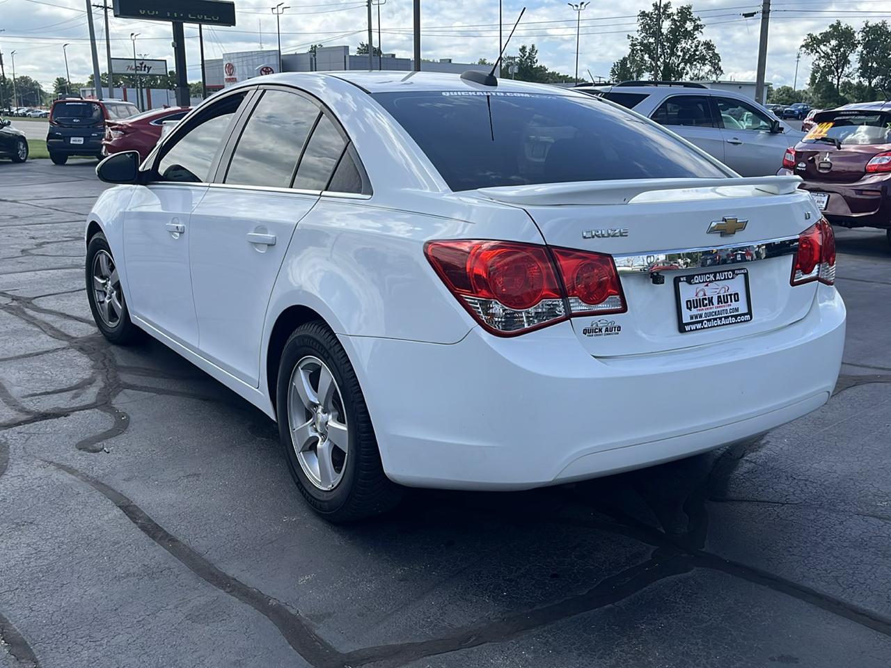 Chevrolet Cruze Limited 4dr Sdn Auto LT w/1LT 2016