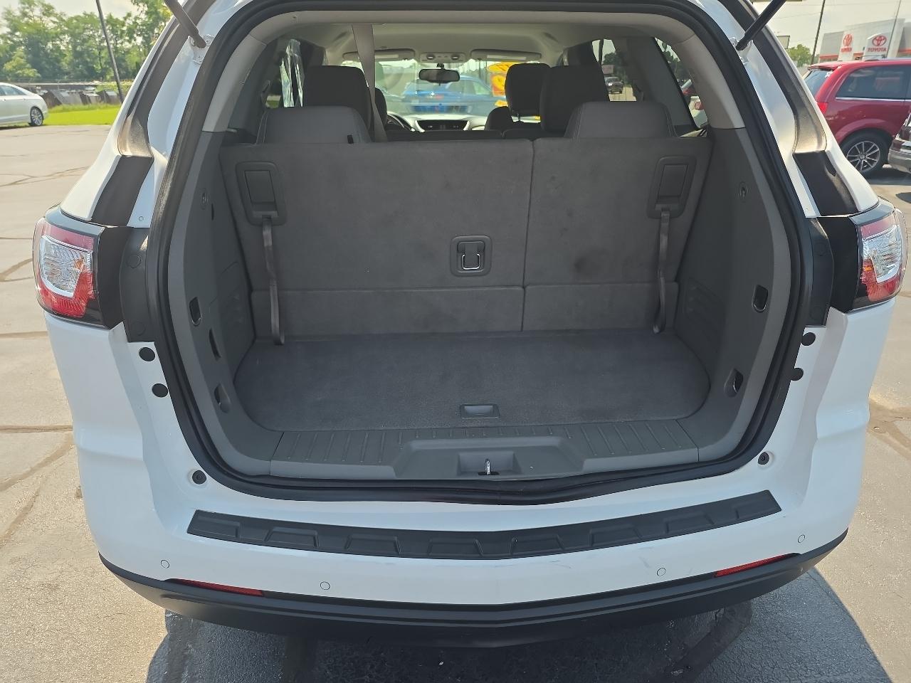 Chevrolet Traverse AWD 4dr LS 2017
