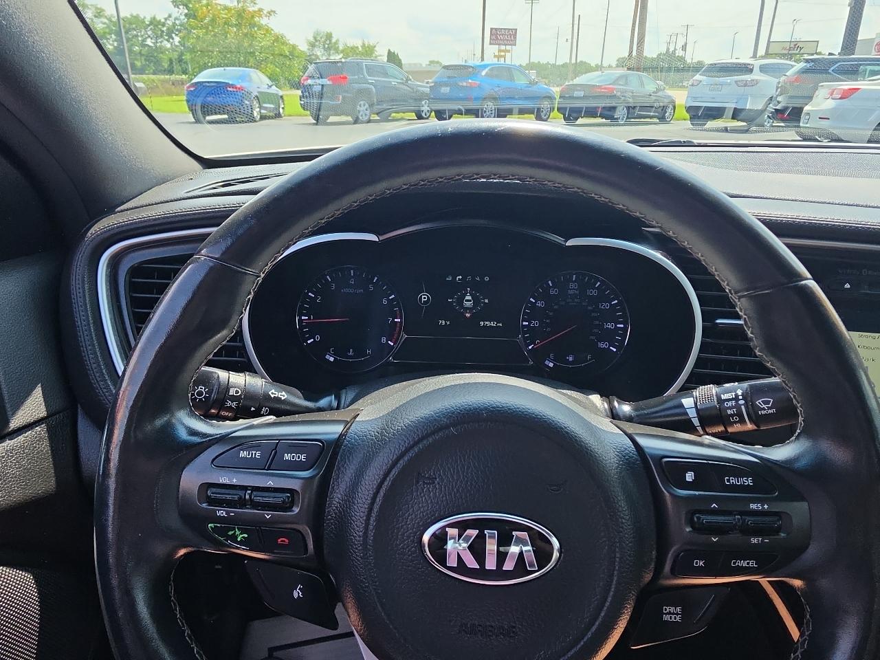 Kia Optima 4dr Sdn SXL Turbo 2015