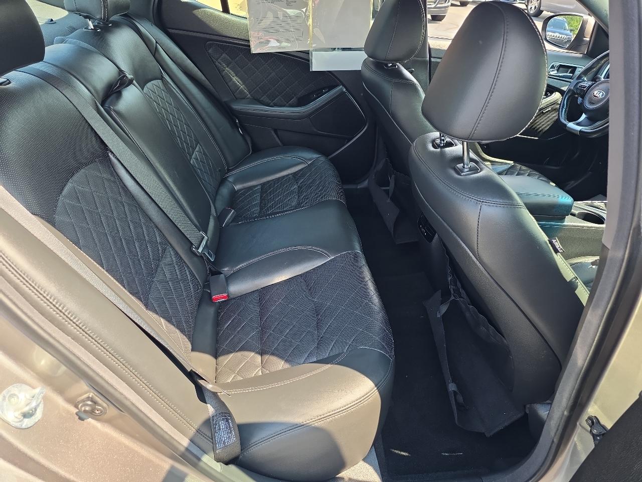 Kia Optima 4dr Sdn SXL Turbo 2015