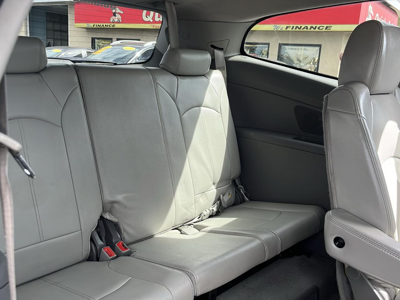 Chevrolet Traverse FWD 4dr LT w/2LT 2014