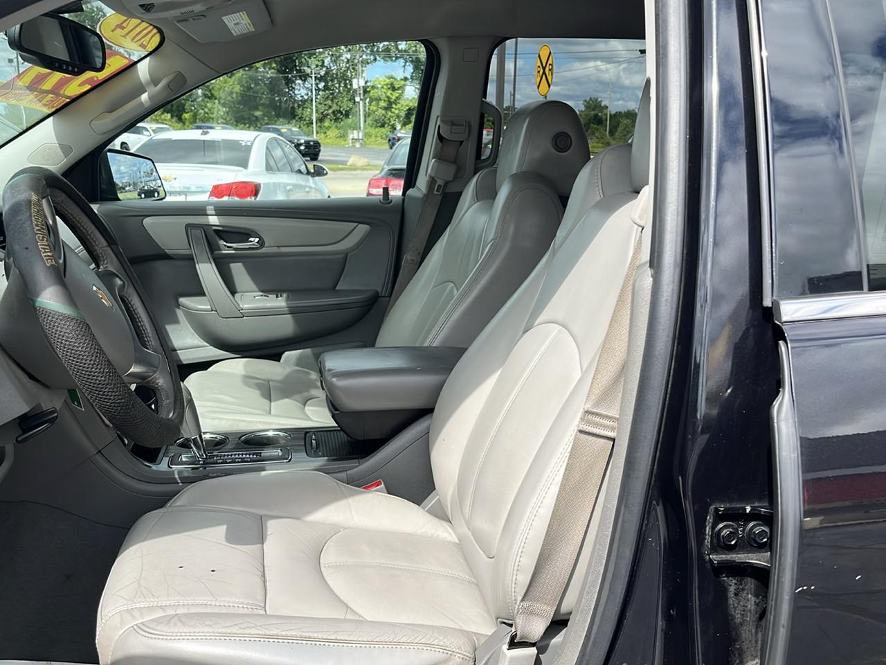 Chevrolet Traverse FWD 4dr LT w/2LT 2014