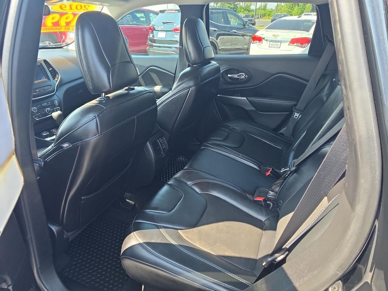 Jeep Cherokee Latitude Plus 4x4 2019