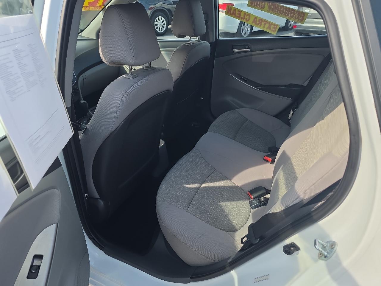 Hyundai Accent SE Hatchback Auto 2017