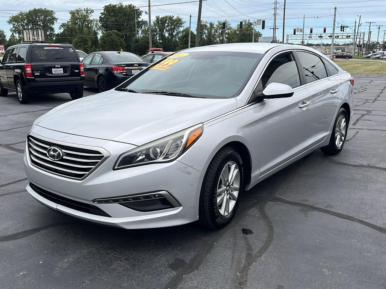 Hyundai Sonata 4dr Sdn 2.4L SE 2015
