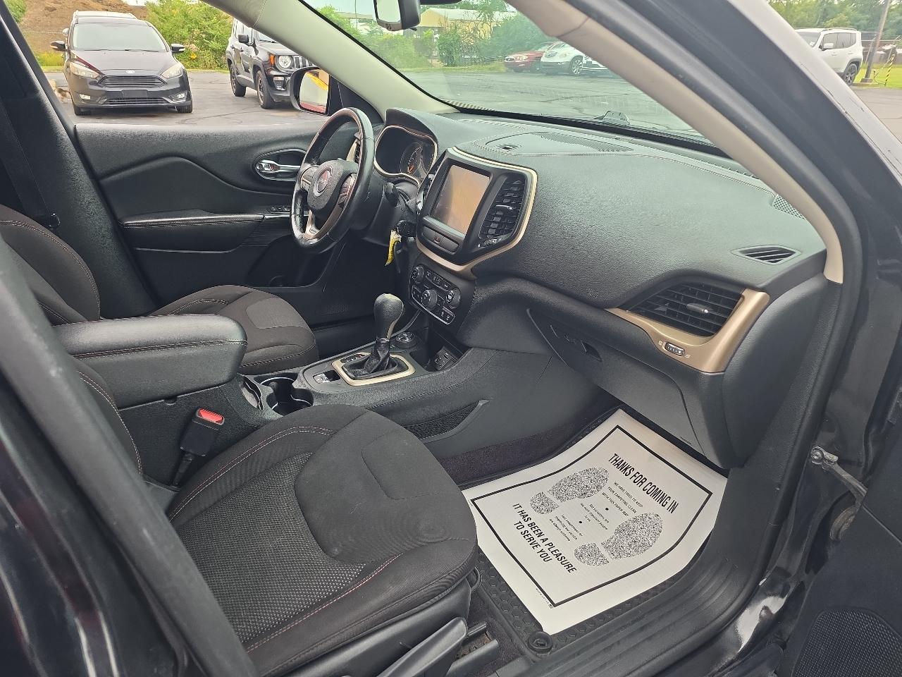 Jeep Cherokee 4WD 4dr 75th Anniversary 2016