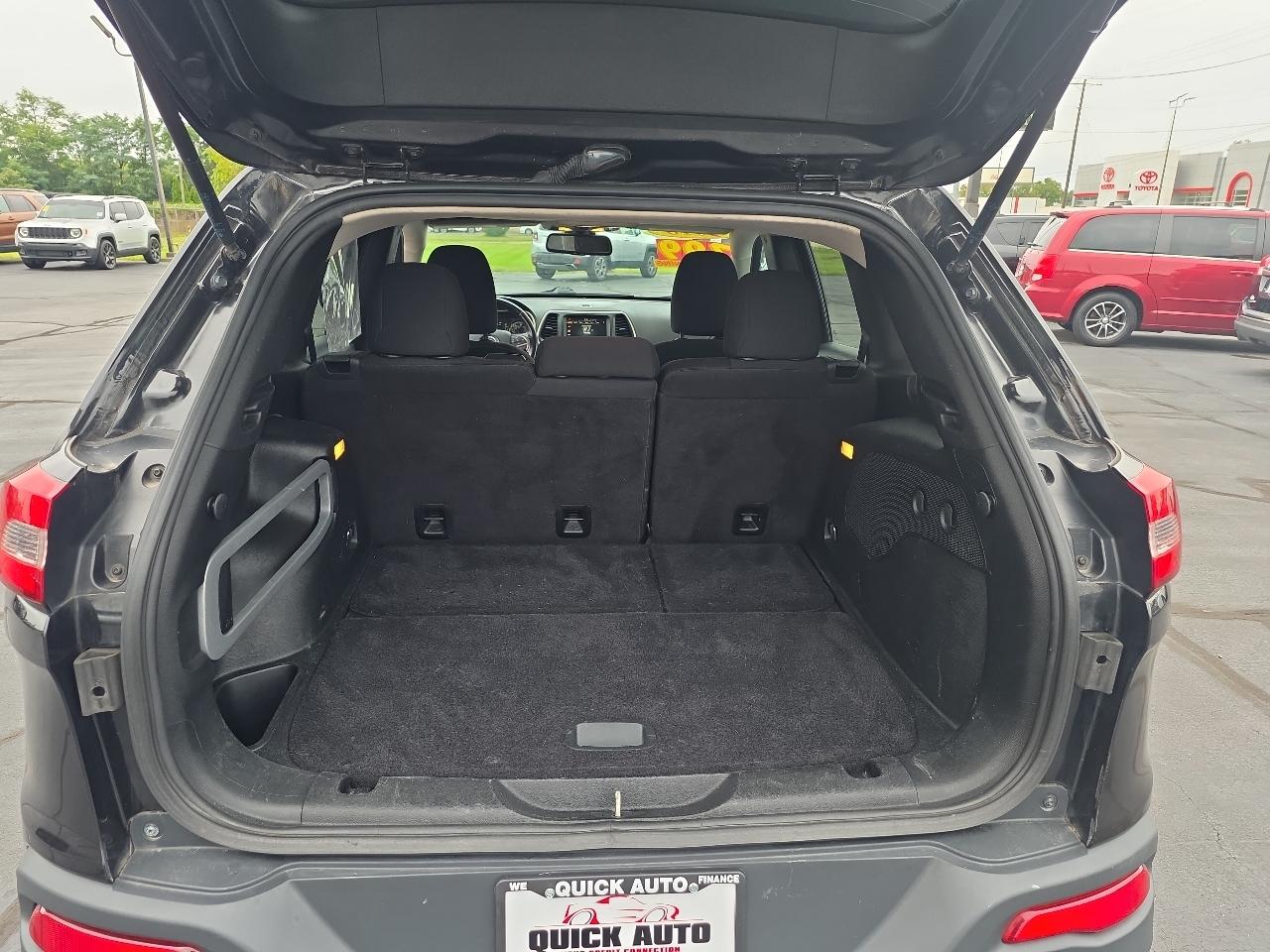 Jeep Cherokee 4WD 4dr 75th Anniversary 2016