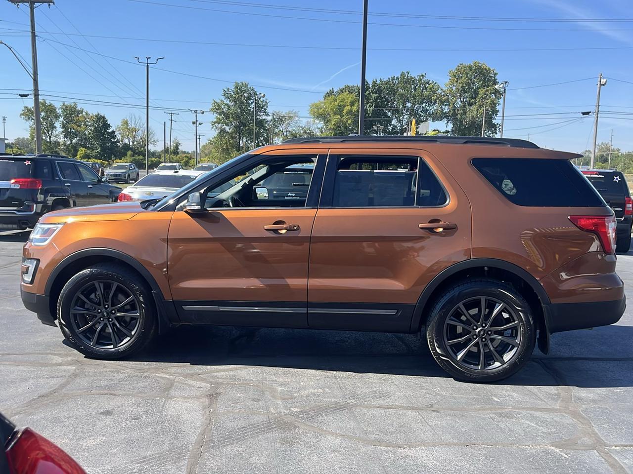 Ford Explorer XLT 4WD 2017