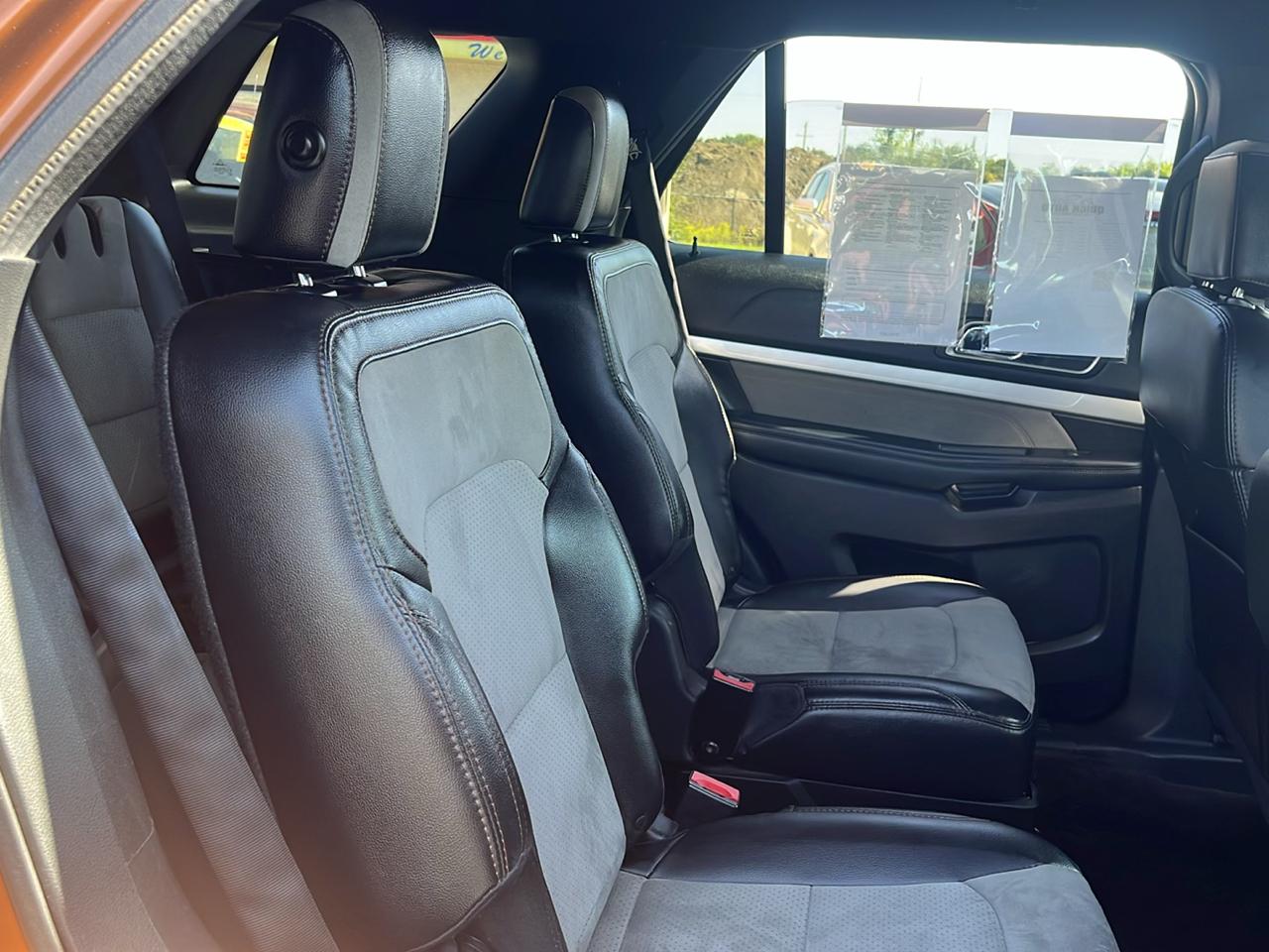 Ford Explorer XLT 4WD 2017