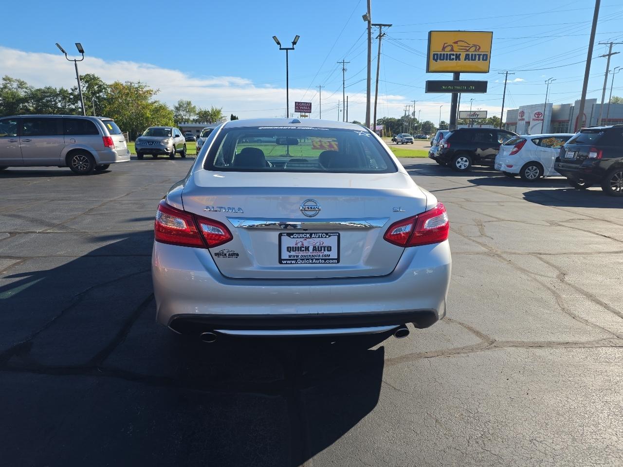 Nissan Altima 2.5 SL Sedan 2017