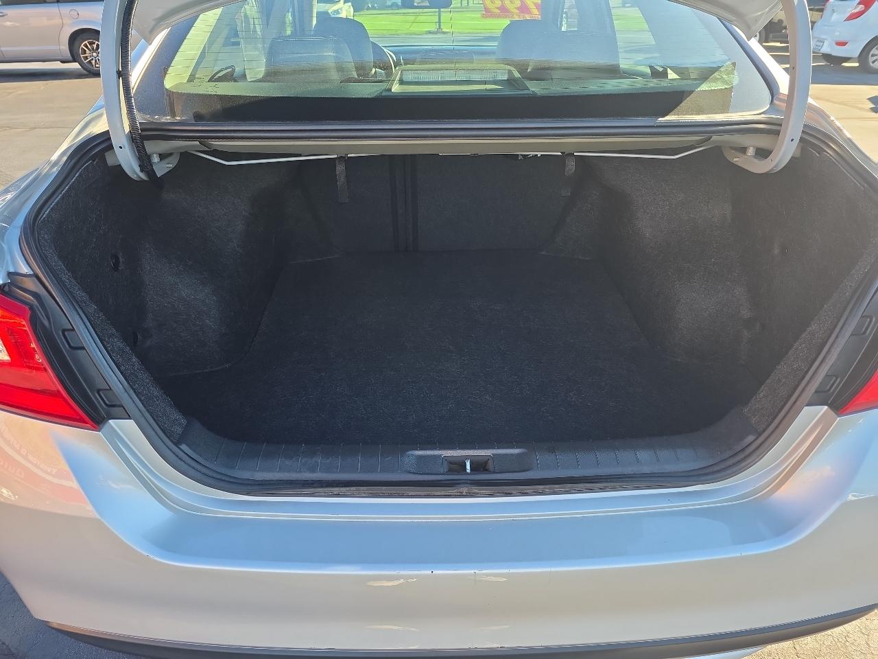 Nissan Altima 2.5 SL Sedan 2017