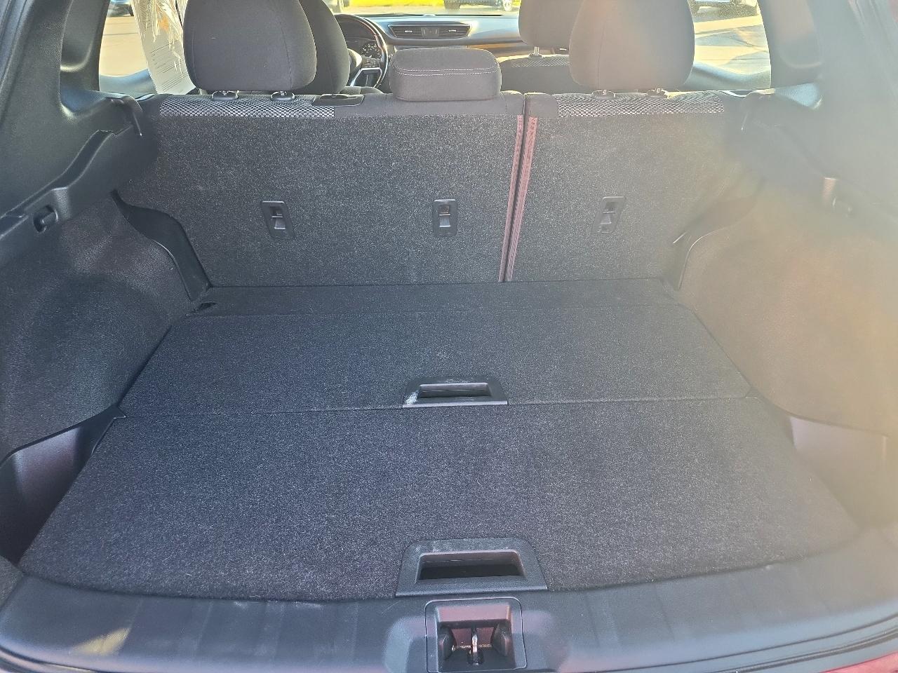 Nissan Rogue Sport AWD SV 2020