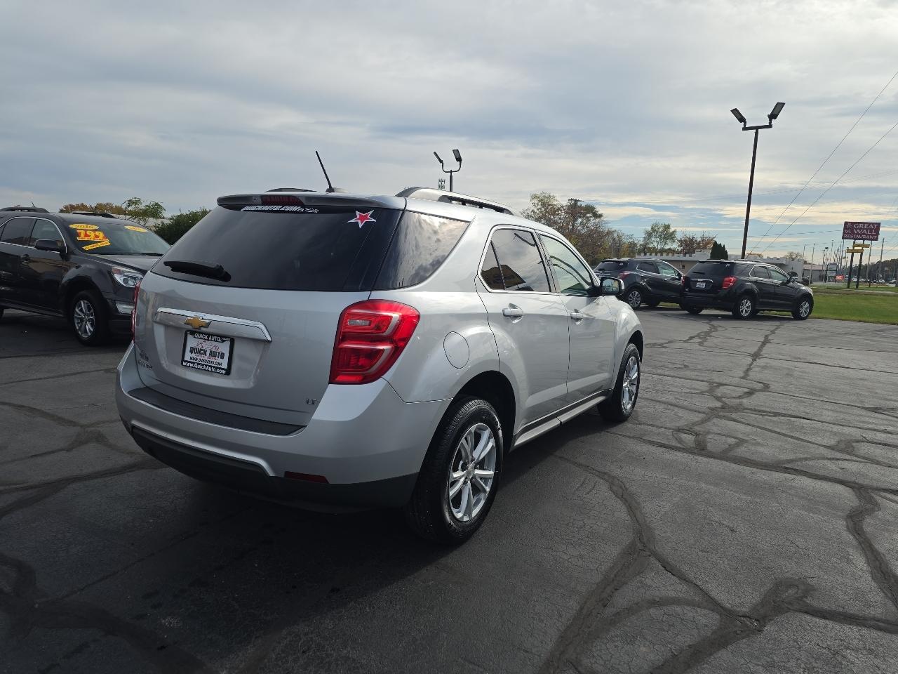 Chevrolet Equinox FWD 4dr LT w/1LT 2017
