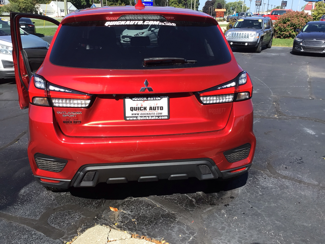 Mitsubishi Outlander Sport Black Edition 2.0 CVT 2020 Mitsubishi Outlander Sport Black Edition 2.0 CVT 2020