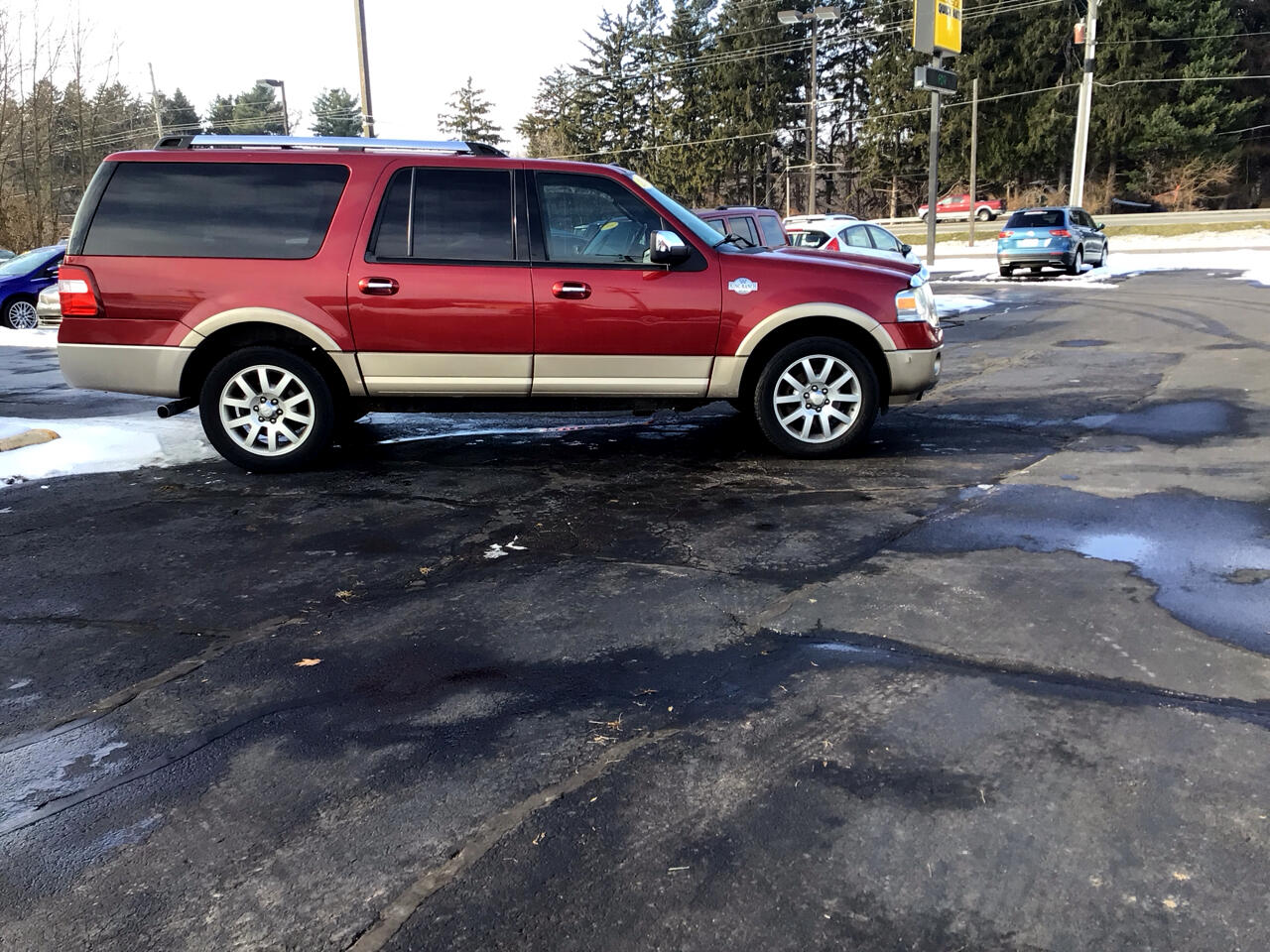 Ford Expedition EL 2WD 4dr King Ranch 2014