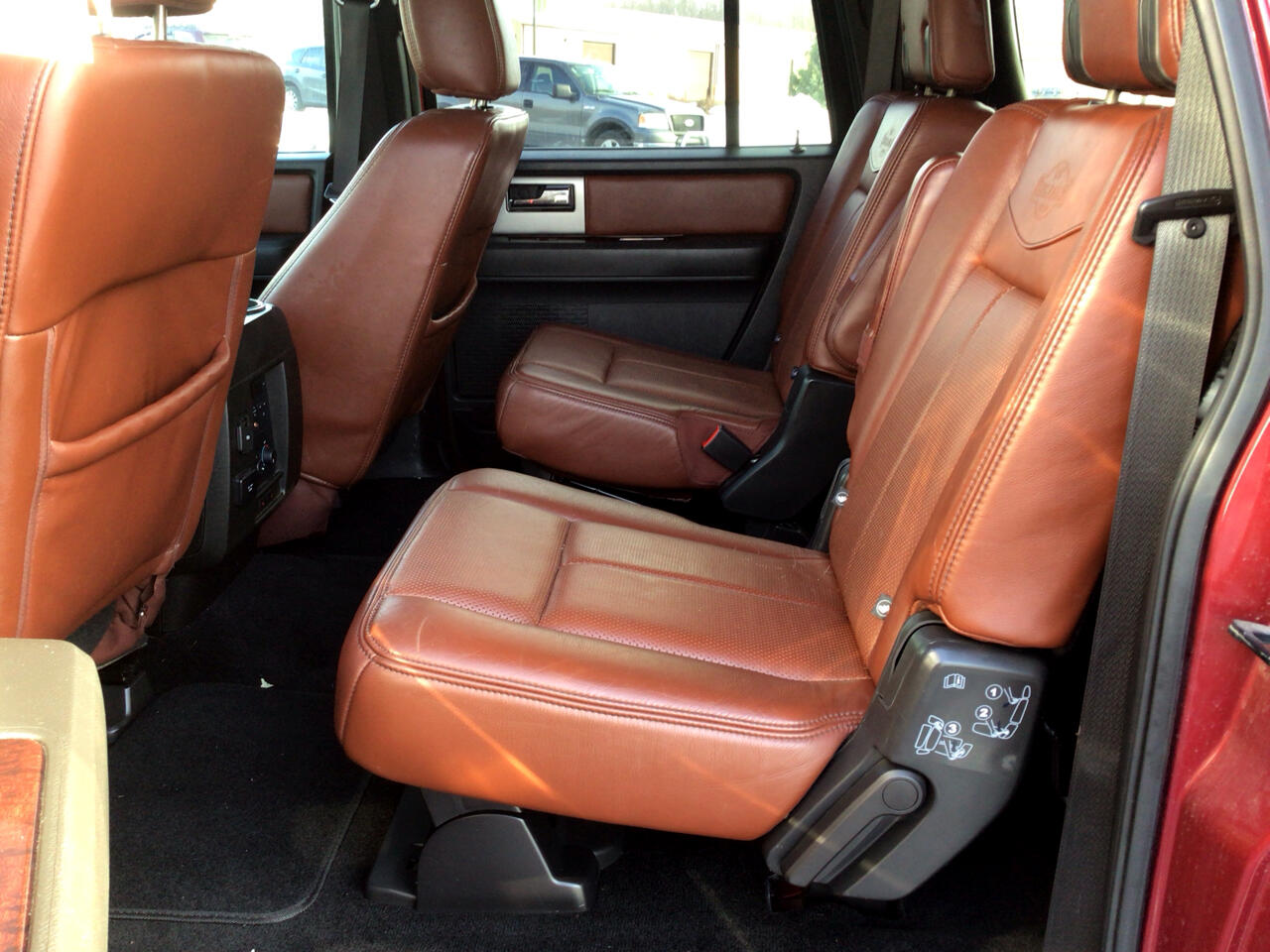 Ford Expedition EL 2WD 4dr King Ranch 2014