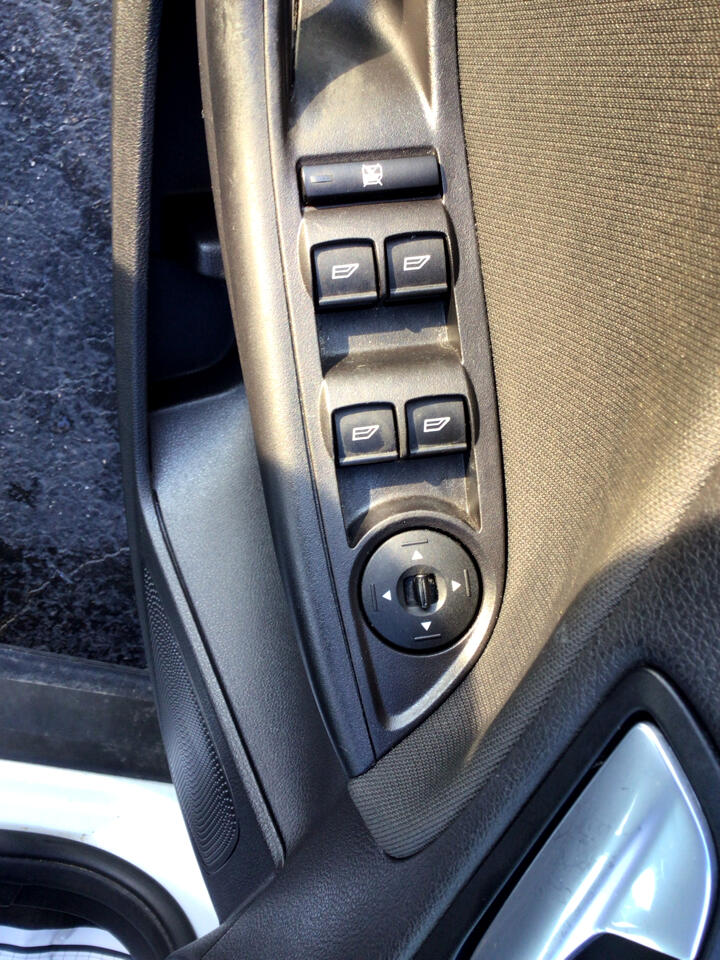 Ford Focus 4dr Sdn SE 2015