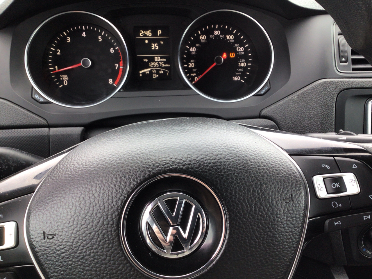 Volkswagen Jetta Sedan 4dr Auto 1.4T S 2016